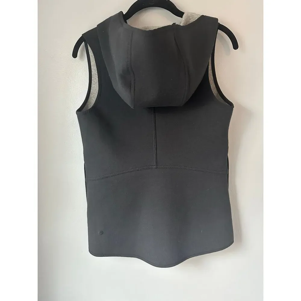 Lululemon Women’s Black Gray Insculpt Vest Hooded Reversible Jacket Size 4 - Picture 4 of 10